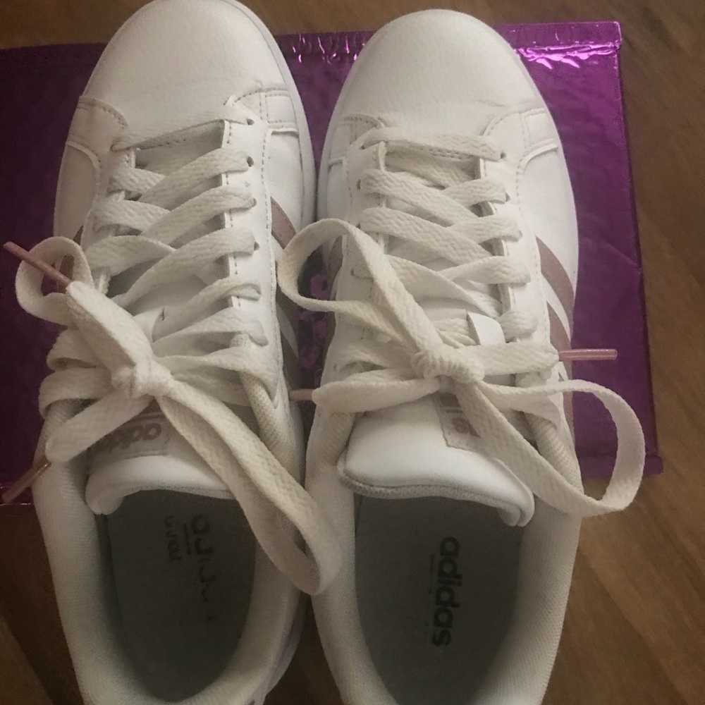 Adidas cloud foam rose gold n white great shape.